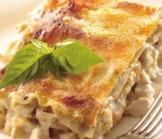 Lasagne s kuřecím masem a šunkou