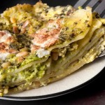 Lasagne s bazalkovým pestem a hráškem